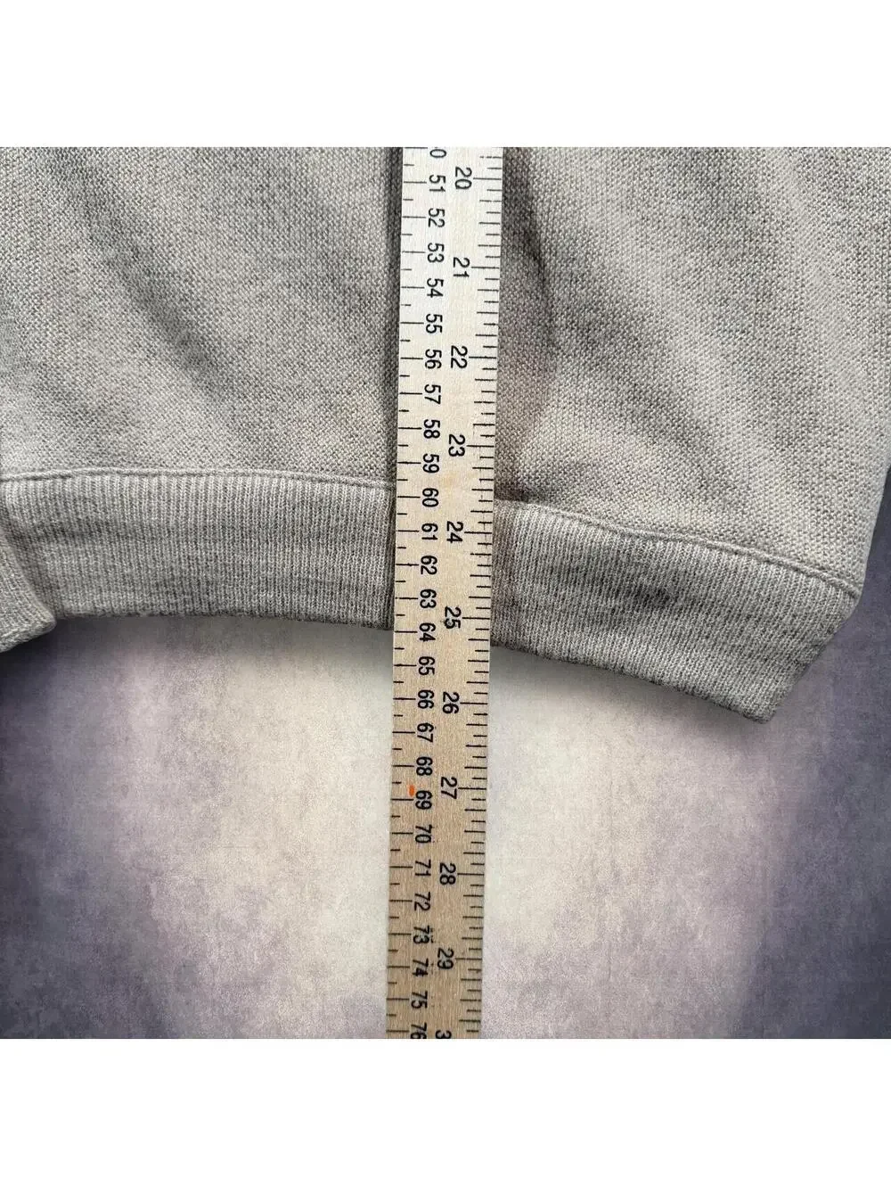 Vintage 70’s Men’s Lacoste x IZOD V-neck pullover sweater